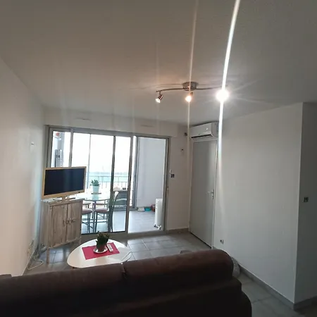 T2 A - Parking - Climatisation - Fr-1-338-610 Appartement